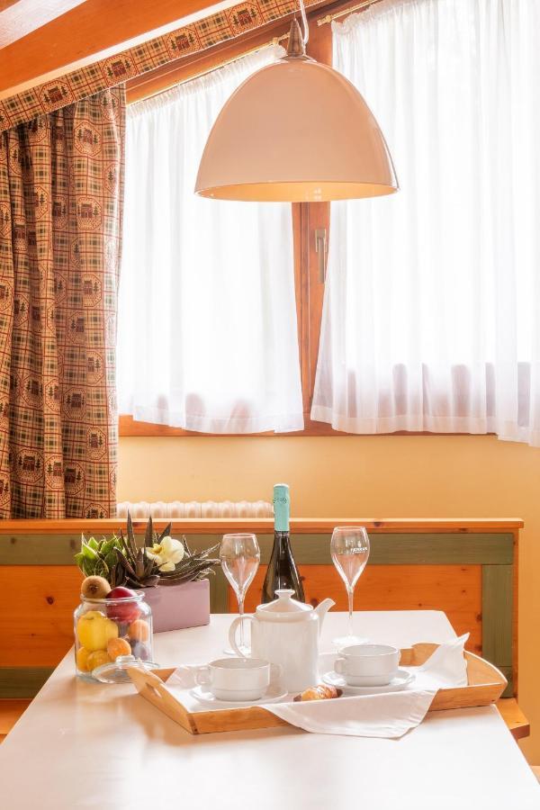 Nevesole Folgarida Resort Aparthotel Eksteriør billede