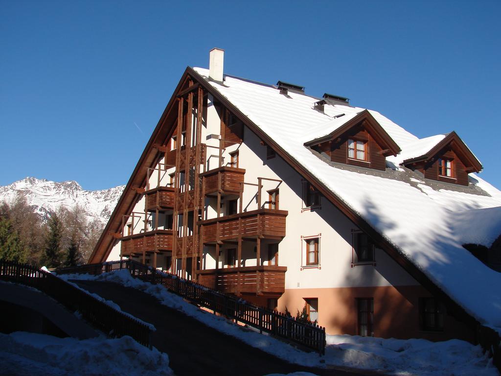 Nevesole Folgarida Resort Aparthotel Eksteriør billede