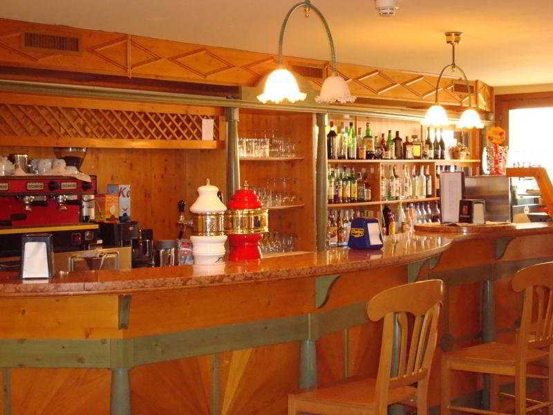 Nevesole Folgarida Resort Aparthotel Eksteriør billede