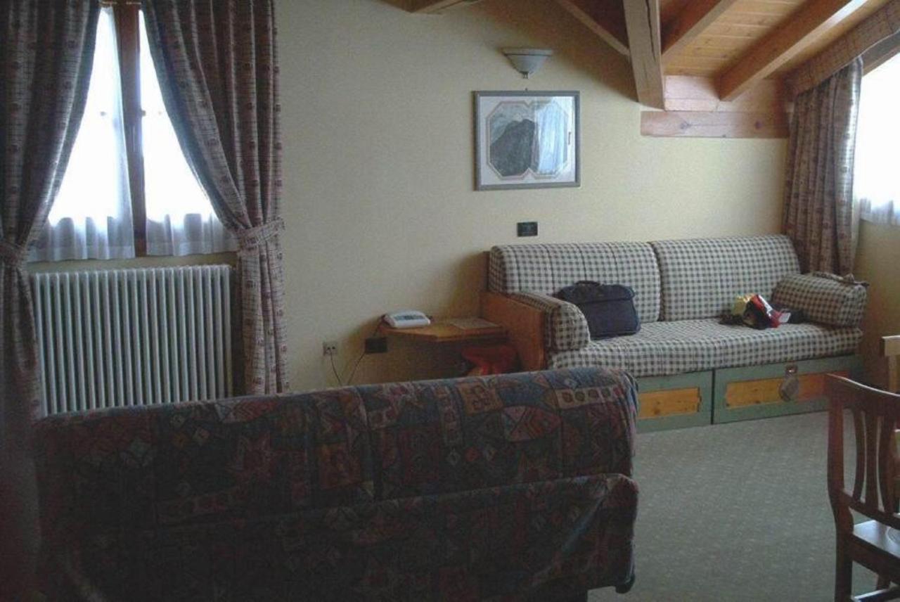 Nevesole Folgarida Resort Aparthotel Eksteriør billede